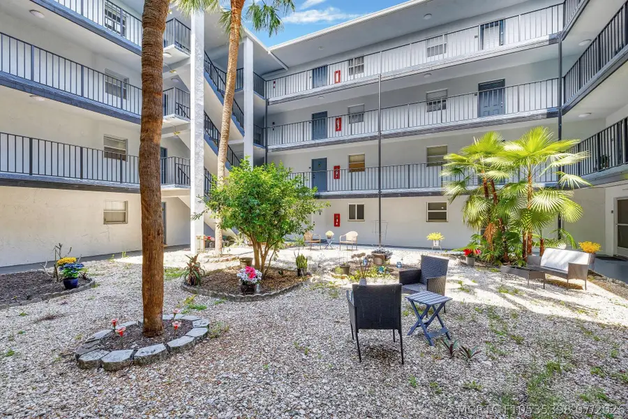 2800 Somerset Drive #218j, Lauderdale Lakes, FL 33311 - #2
