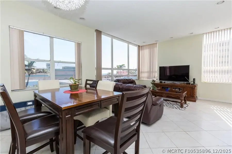 326 Harrison Street #302a, Hollywood, FL 33019 - #2