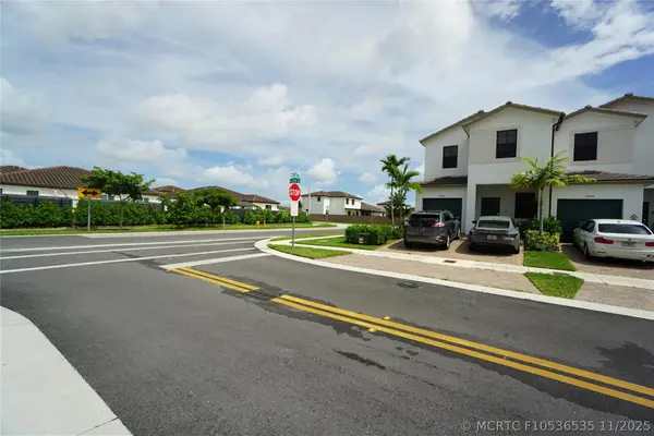 23010 SW 128th Place #23010, Miami, FL 33170