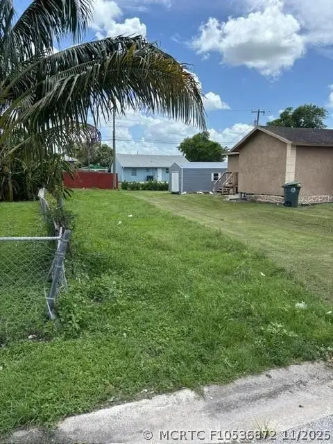 525 SW 9th Street, Belle Glade, FL 33430 - #3