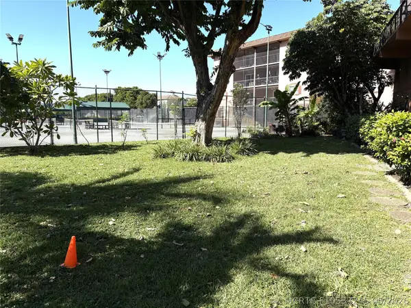 620 Tennis Club Drive #105, Fort Lauderdale, FL 33311