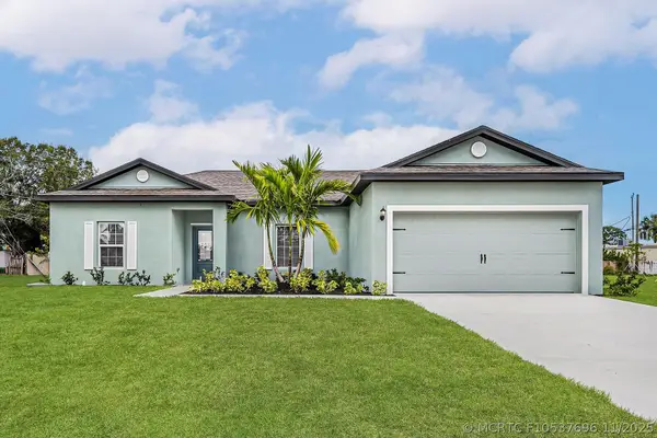 5262 NW Lamoore Lane, Port St Lucie, FL 34983