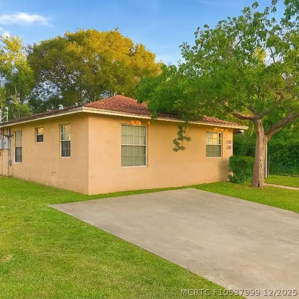 734 NW 13th Terrace, Fort Lauderdale, FL 33311