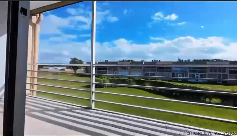 9101 Sunrise Lakes Boulevard, Sunrise, FL 33322 - #2