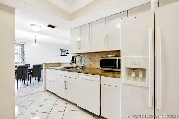 5570 NW 44th Street #518a, Lauderhill, FL 33319