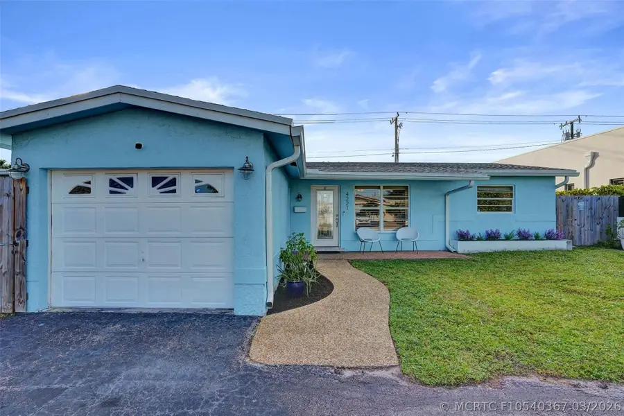 4221 NE 13th Avenue, Oakland Park, FL 33334 - #2