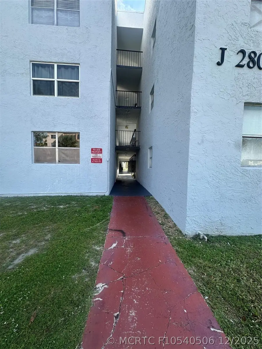 2800 Somerset Drive #J107, Lauderdale Lakes, FL 33311 - #2