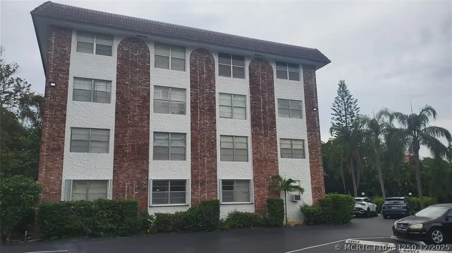3910 Crystal Lake Drive #403, Deerfield Beach, FL 33064 - #2
