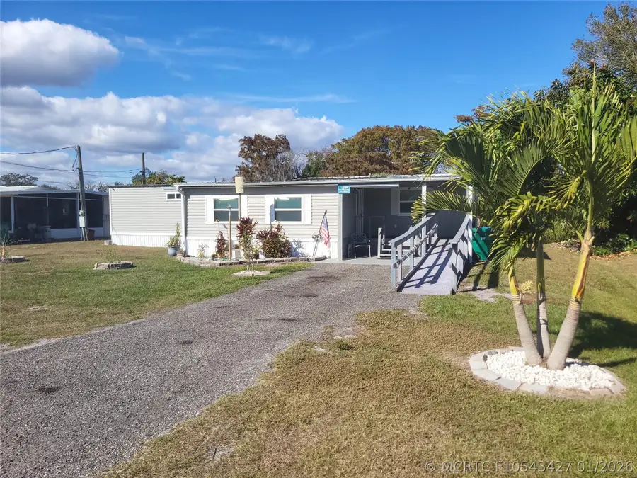 4037 SE 27th Street, Okeechobee, FL 34974 - #2