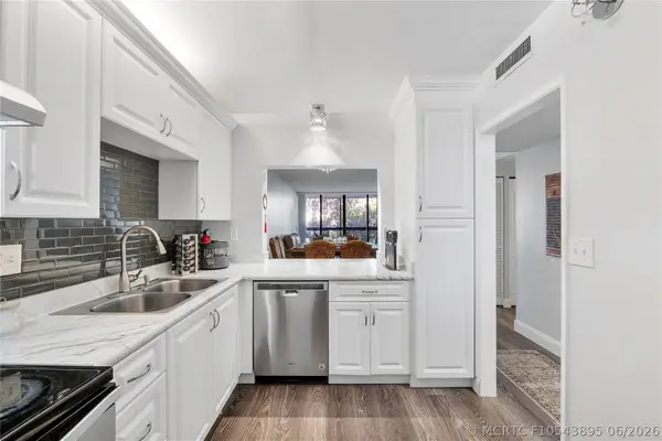 8437 Forest Hills Drive #203, Coral Springs, FL 33065