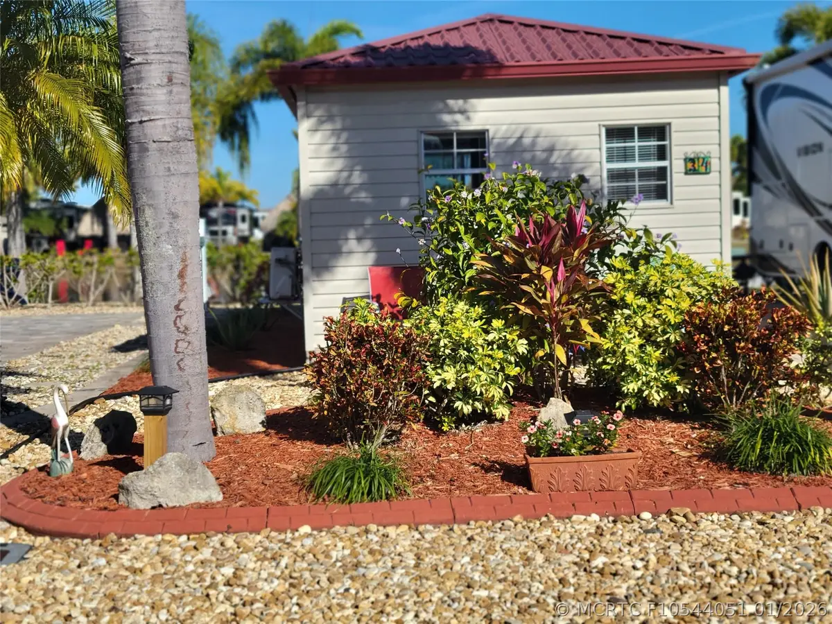551 SW 42nd Cove, Okeechobee, FL 34974 - #1