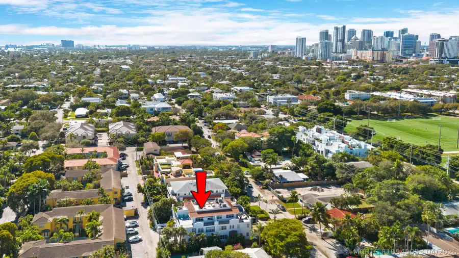 732 NE 15th Avenue, Fort Lauderdale, FL 33304 - #2