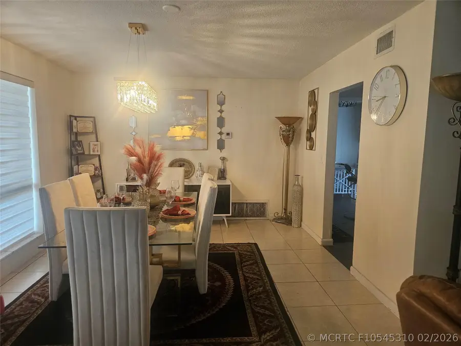 7733 Embassy Boulevard, Miramar, FL 33023 - #2