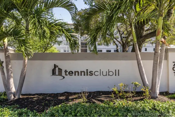 701 NW 19th Street #401, Fort Lauderdale, FL 33311