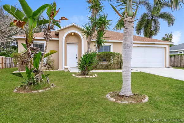 1890 4th Avenue, Vero Beach, FL 32962