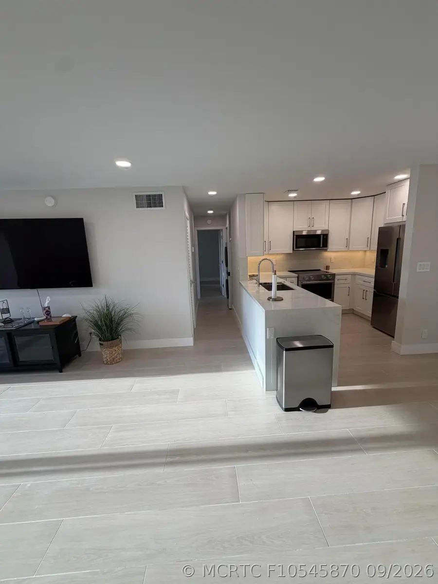 6347 Bay Club Drive, Fort Lauderdale, FL 33308 - #2