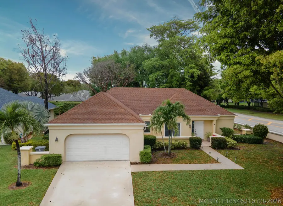 10195 Greentrail Drive, Boynton Beach, FL 33436 - #2