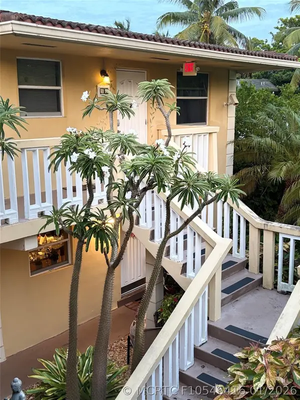 811 NE 14th Place #6, Fort Lauderdale, FL 33304