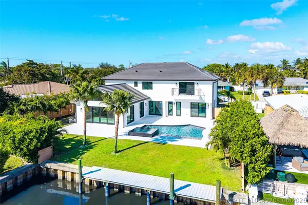 8 Leeward Circle, Jupiter, FL 33469