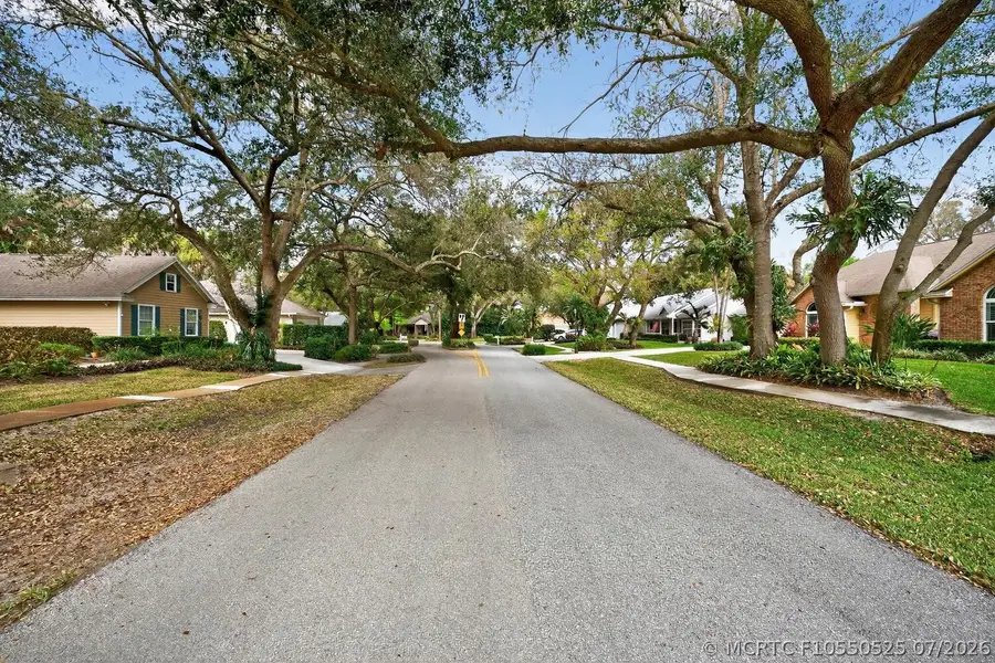 137 38th Court, Vero Beach, FL 32968 - #2