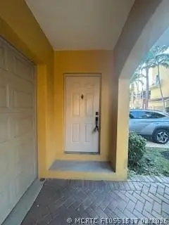 2337 Vintage Drive, Lighthouse Point, FL 33064