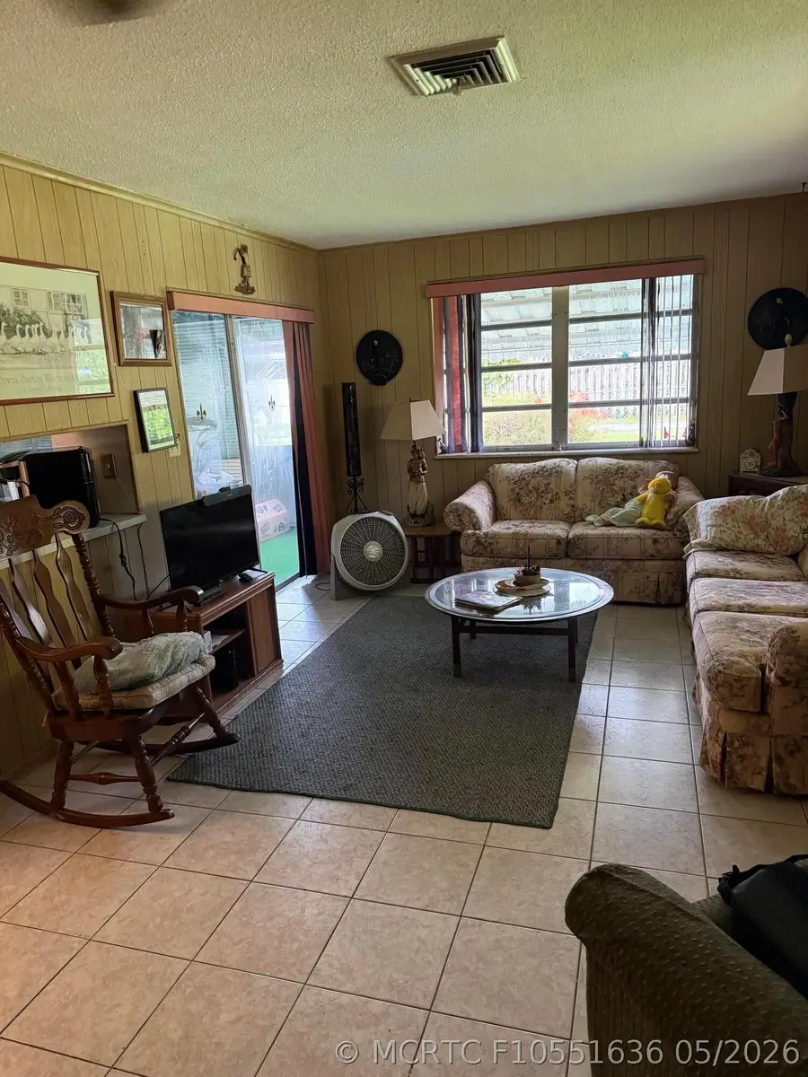626 S Crescent Drive, Hollywood, FL 33021 - #3