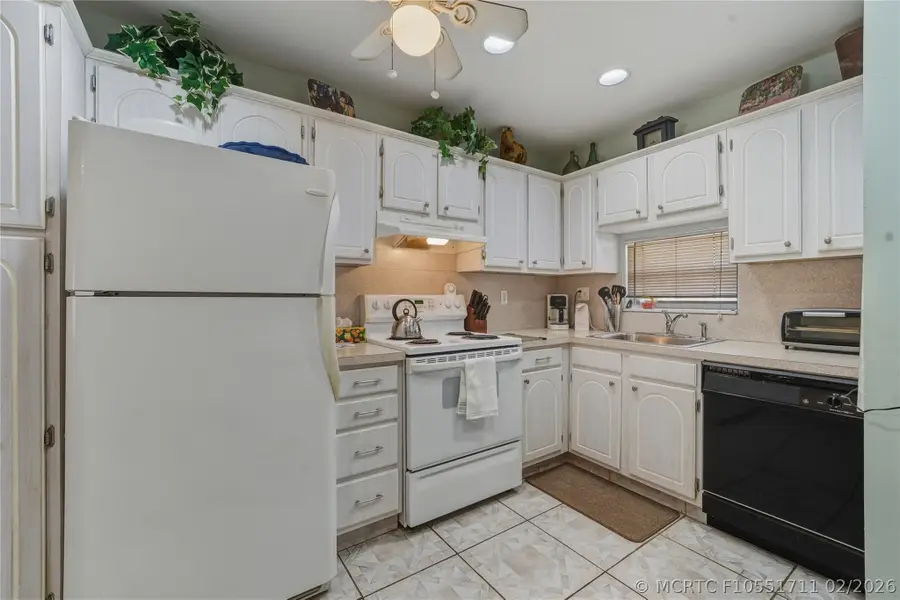 691 S Hollybrook Drive #304, Pembroke Pines, FL 33025 - #2