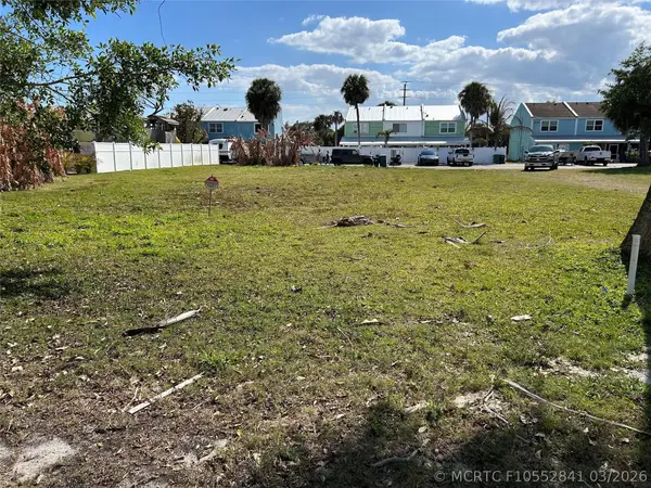 Address Withheld By Seller, Hutchinson Island, FL 34949