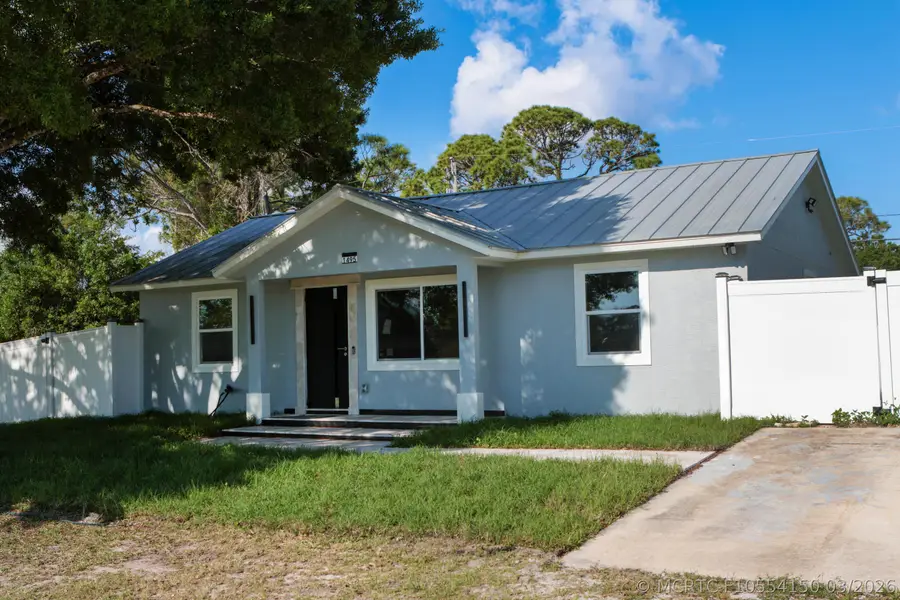 Address Withheld By Seller, Vero Beach, FL 32962 - #2