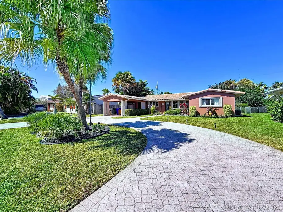 241 Corsair Avenue, Lauderdale By The Sea, FL 33308 - #3
