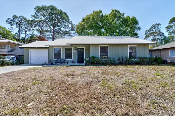 7105 Coquina Avenue, Fort Pierce, FL 34951