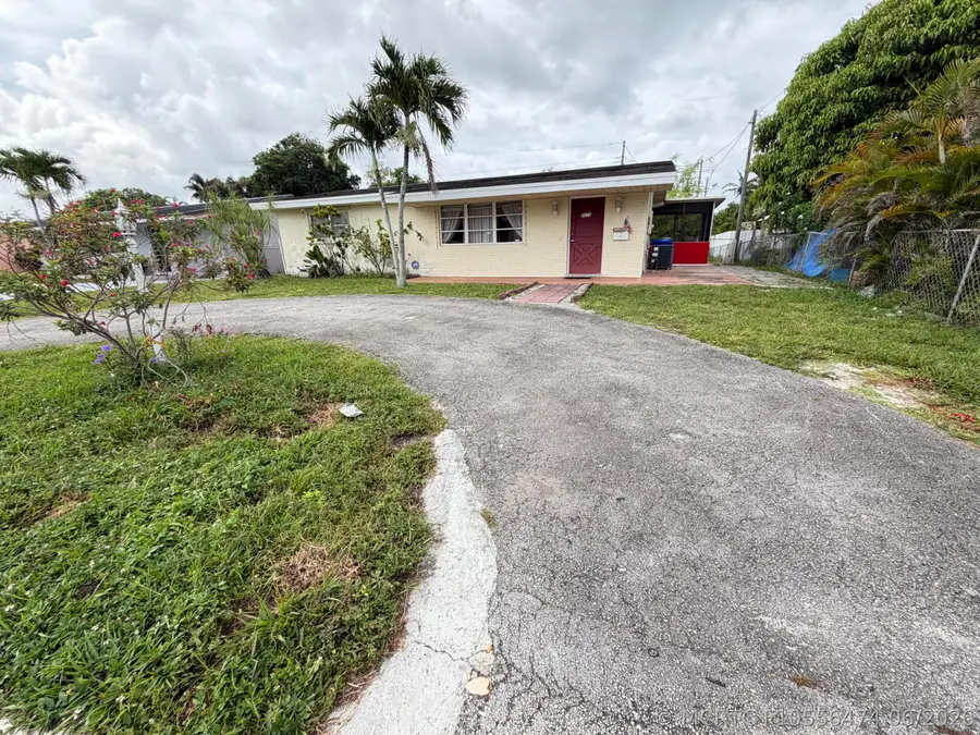 8870 Taft Street, Pembroke Pines, FL 33024 - #3