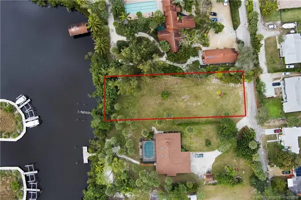 000 SE Anchorage Drive, Stuart, FL 34997