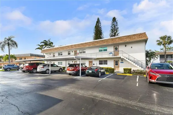 2950 SE Ocean Boulevard #4-4, Stuart, FL 34996