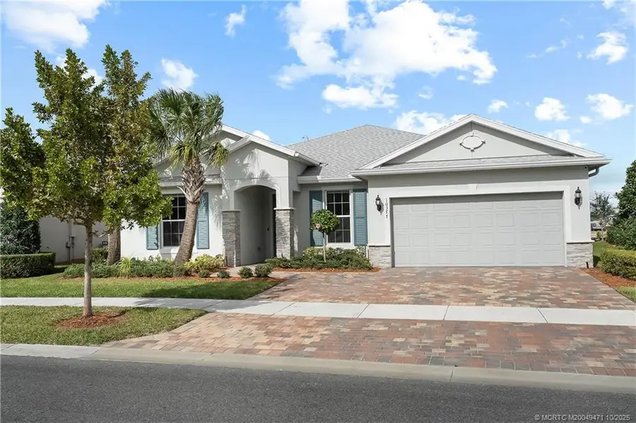 10377 SW Captiva Drive, Port Saint Lucie, FL 34987 - Image #3