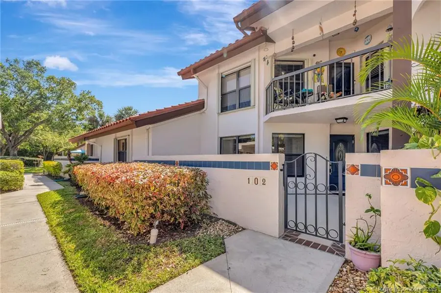 6040 SE Martinique Drive #102, Stuart, FL 34997 - Image #2