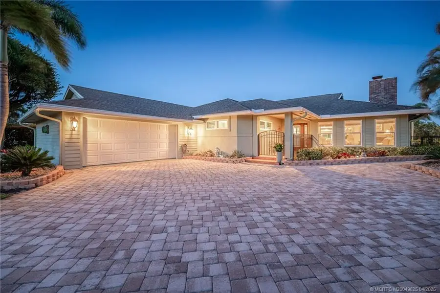4020 SE Whiticar Way, Stuart, FL 34997 - Image #2