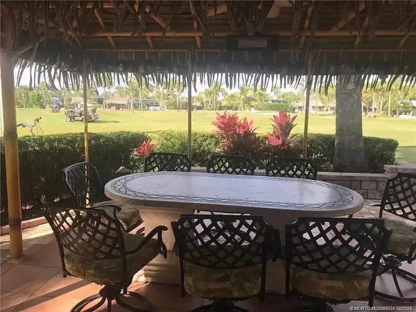 409 NW Chipshot Lane, Port St Lucie, FL 34986