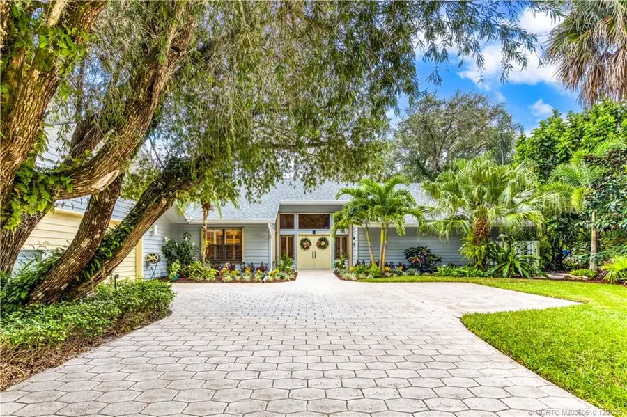 8 Kingston Court, Stuart, FL 34996 - Image #2