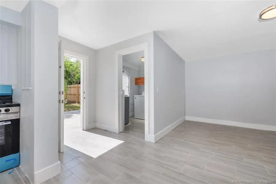 1073 NE Orange Avenue, Jensen Beach, FL 34957 - Image #3