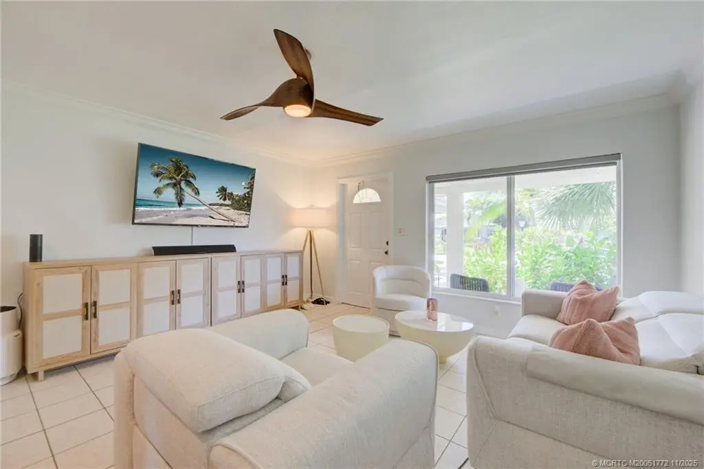 5225 NE 5th Avenue, Oakland Park, FL 33334 - Image #1