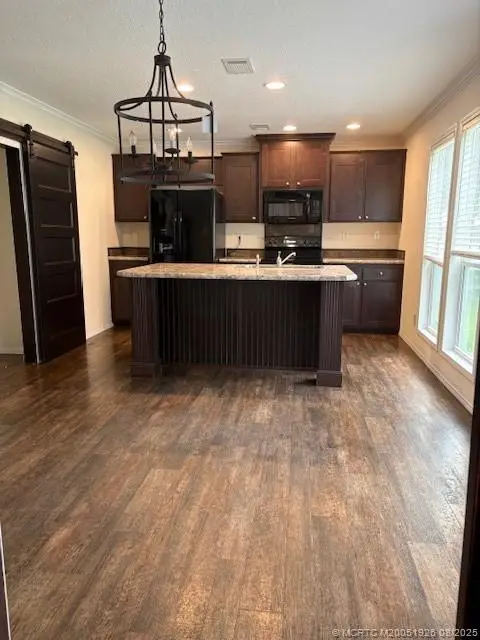 409 Oakmont Avenue, Moore Haven, FL 33471 - Image #3