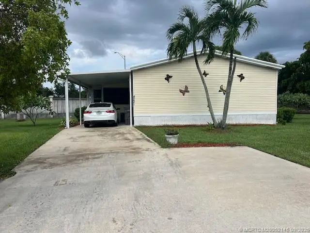 4221 72nd Street N, West Palm Beach, FL 33404 - Image #2