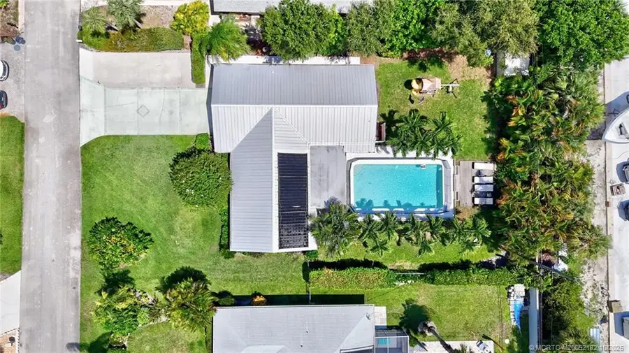 4756 SE Manatee Terrace, Stuart, FL 34997 - Image #2