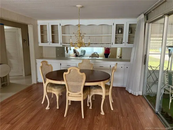 6266 Holly Lane, Lantana, FL 33462