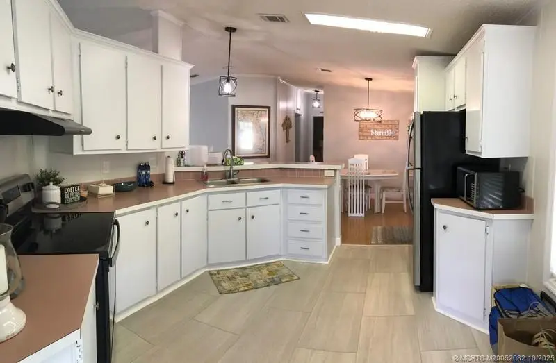 14532 SW Divot Drive, Indiantown, FL 34956 - Image #3