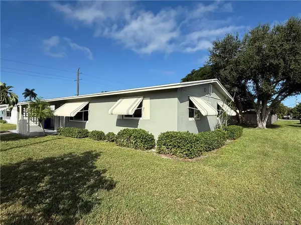 2519 SE Madison Street, Stuart, FL 34997