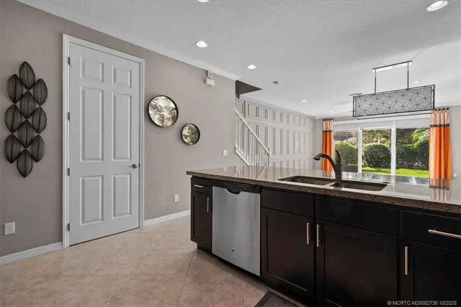 692 SW Glen Crest Way, Stuart, FL 34997 - Image #3