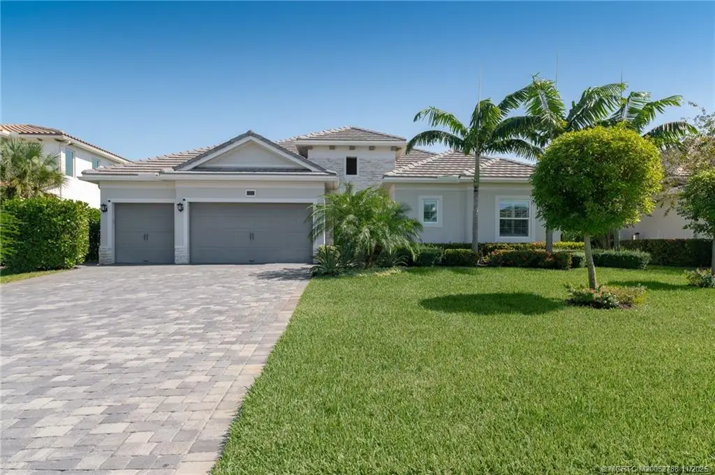 2505 NE Evinrude Circle, Jensen Beach, FL 34957 - Image #1