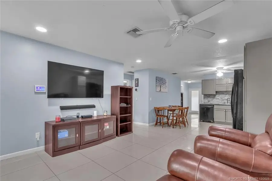 4424 SE Beaver Lane, Stuart, FL 34997 - Image #3